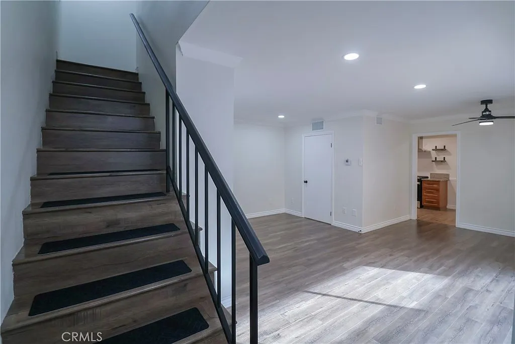 Building Photo - 13540 Hubbard St