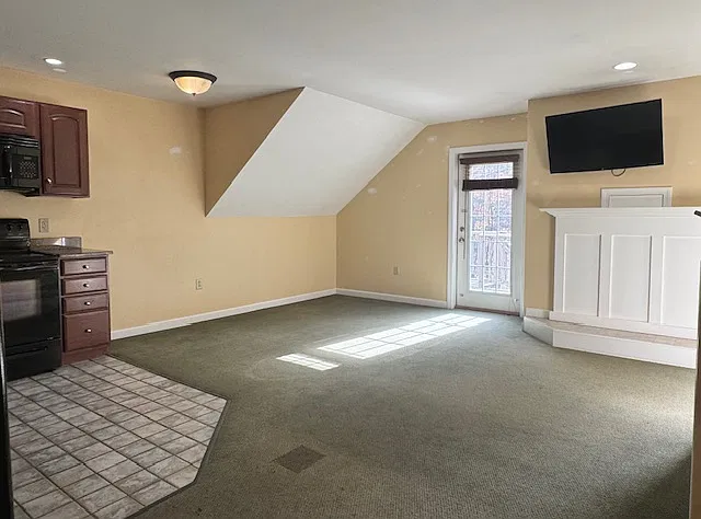 1 bed, 750 sqft, $1,695 — Photo 3