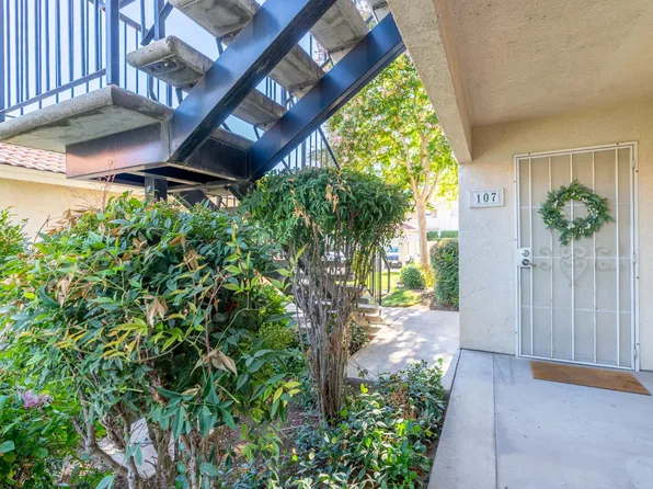 1542 E Alluvial Ave Unit 107, Fresno, CA 93720