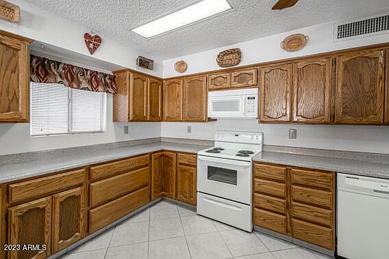 3rd image of 16017 N 110TH Avenue