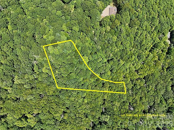 3rd image of 67 Spring Dr