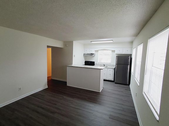 2nd image of 5238 Davisson Ave