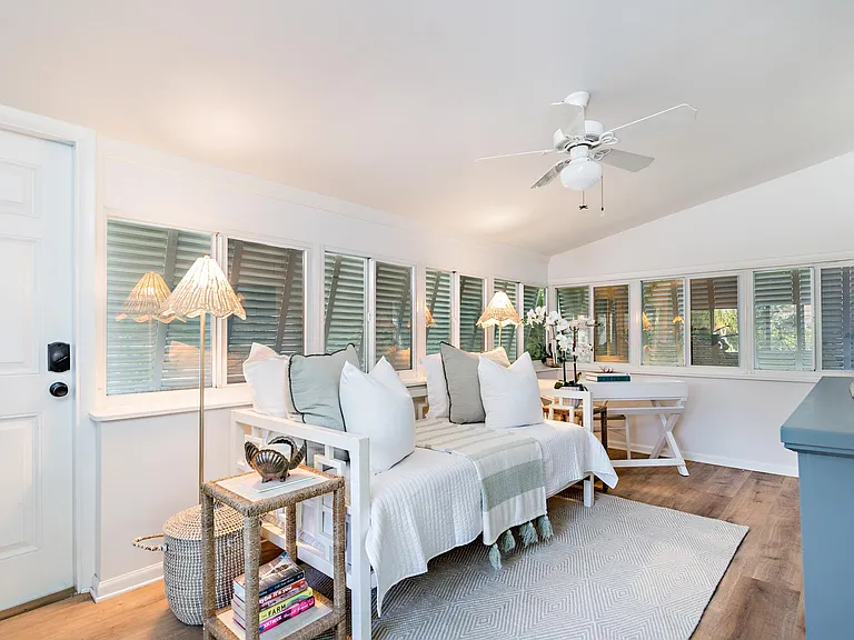 5409 Mesa Trl — Photo 12