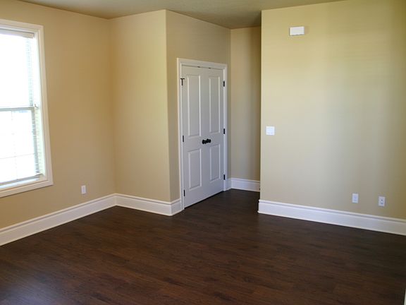 4th image of 2161 NW Janssen St #103
