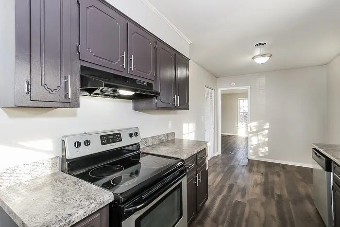 2807 Glenn Hills Dr — Photo 4