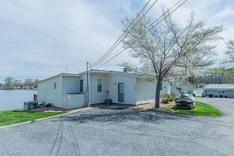 1st image of 349 Reynolds Rd