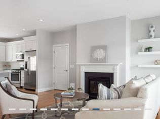 297 Wickford Ct, North Kingstown, RI 02852
