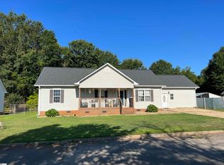 401 Patio Rd, Easley, SC 29642