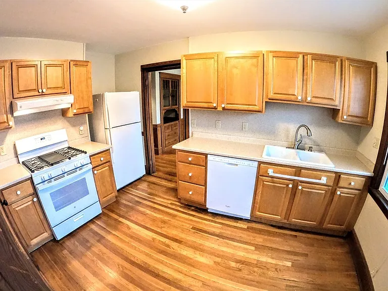 22 Roseway St #2 — Photo 11