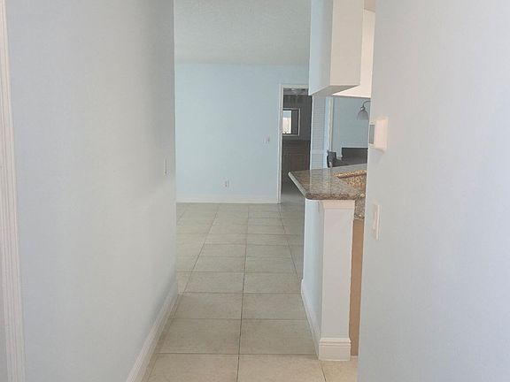 5th image of 7667 N Wickham Rd APT 516