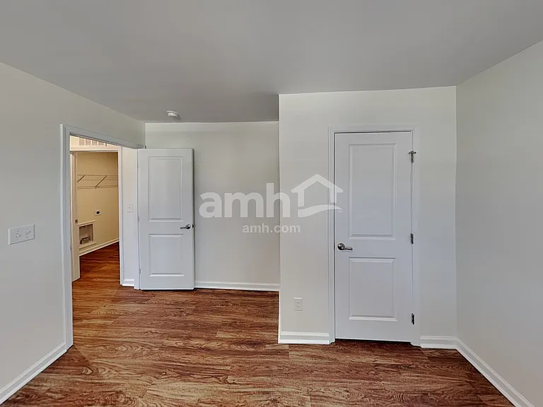 5034 Twin River Dr — Photo 18