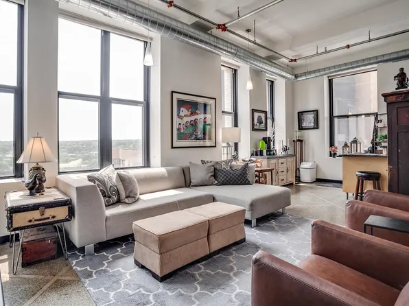 350 Saint Peter St Unit 509, Saint Paul, MN 55102