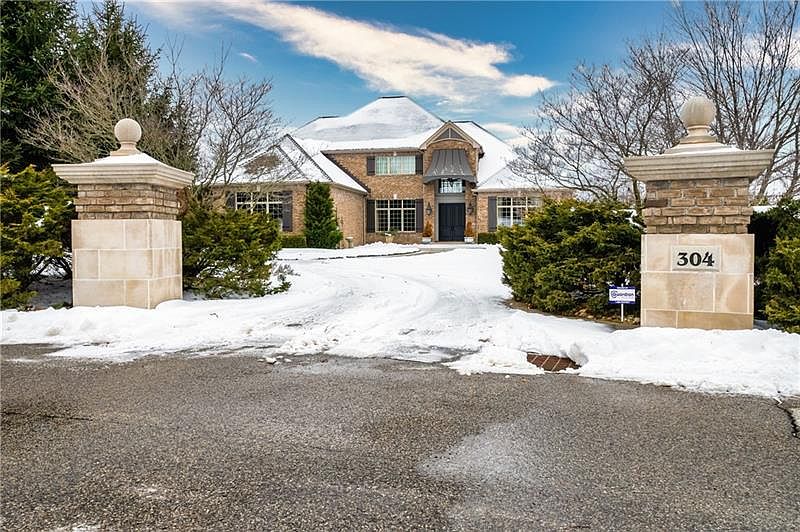 304 Rolling Hills Ln, Mars, PA 16046 Zillow