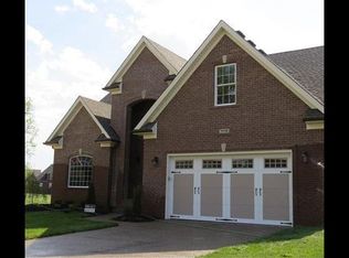 11118 Blade Crest Way, Louisville, KY 40291