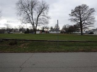 2620 Prairieton Rd, Terre Haute, IN 47802