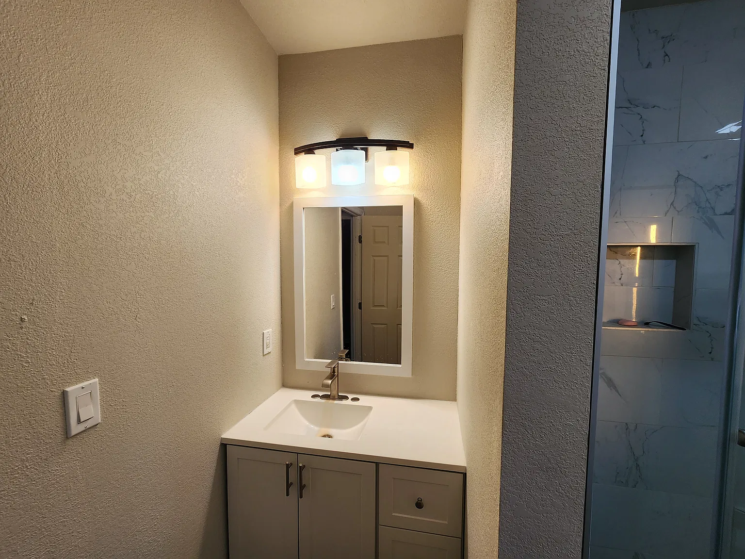 4 bed, 1664 sqft, $800 — Photo 3