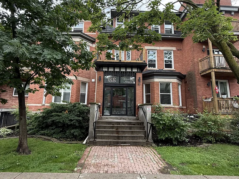 188 Waverley St #308 — Photo 3