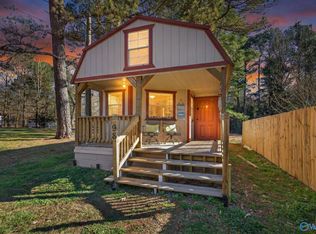 98 View Dr, Scottsboro, AL 35769