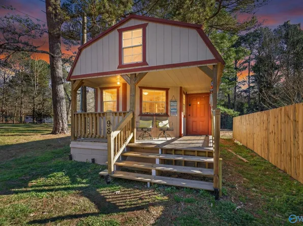98 View Dr, Scottsboro, AL 35769