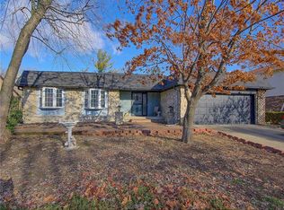 5640 Riva Ridge Dr, Indianapolis, IN 46237