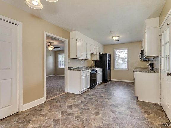 5th image of 10771 Diamond Dr