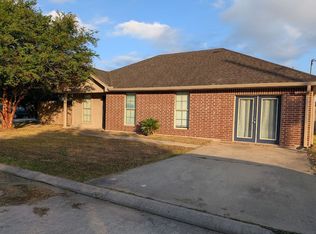 5715 Springfield Cir S, Lumberton, TX 77657