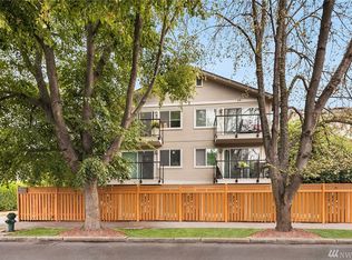 9056 Mary Ave NW APT 304, Seattle, WA 98117