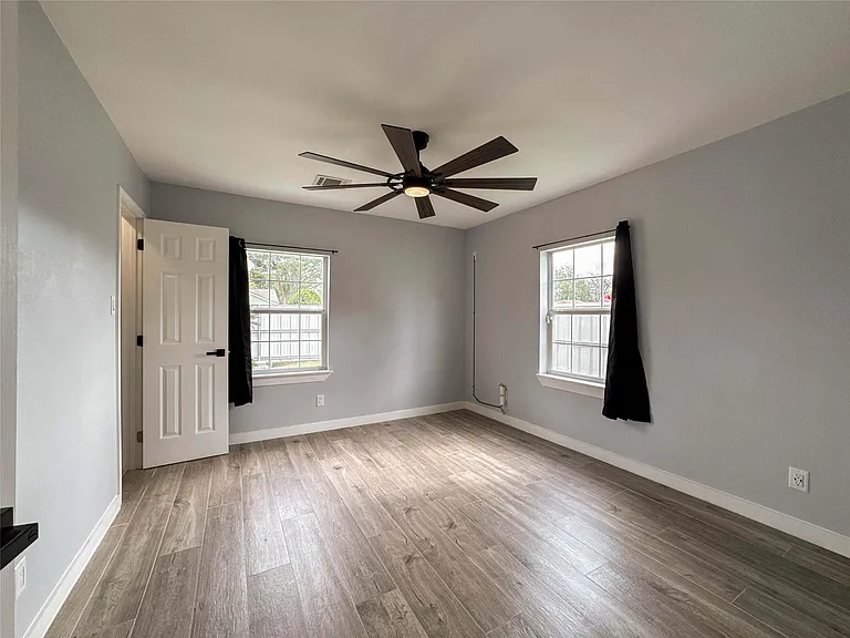 730 Dunkley Dr — Photo 27