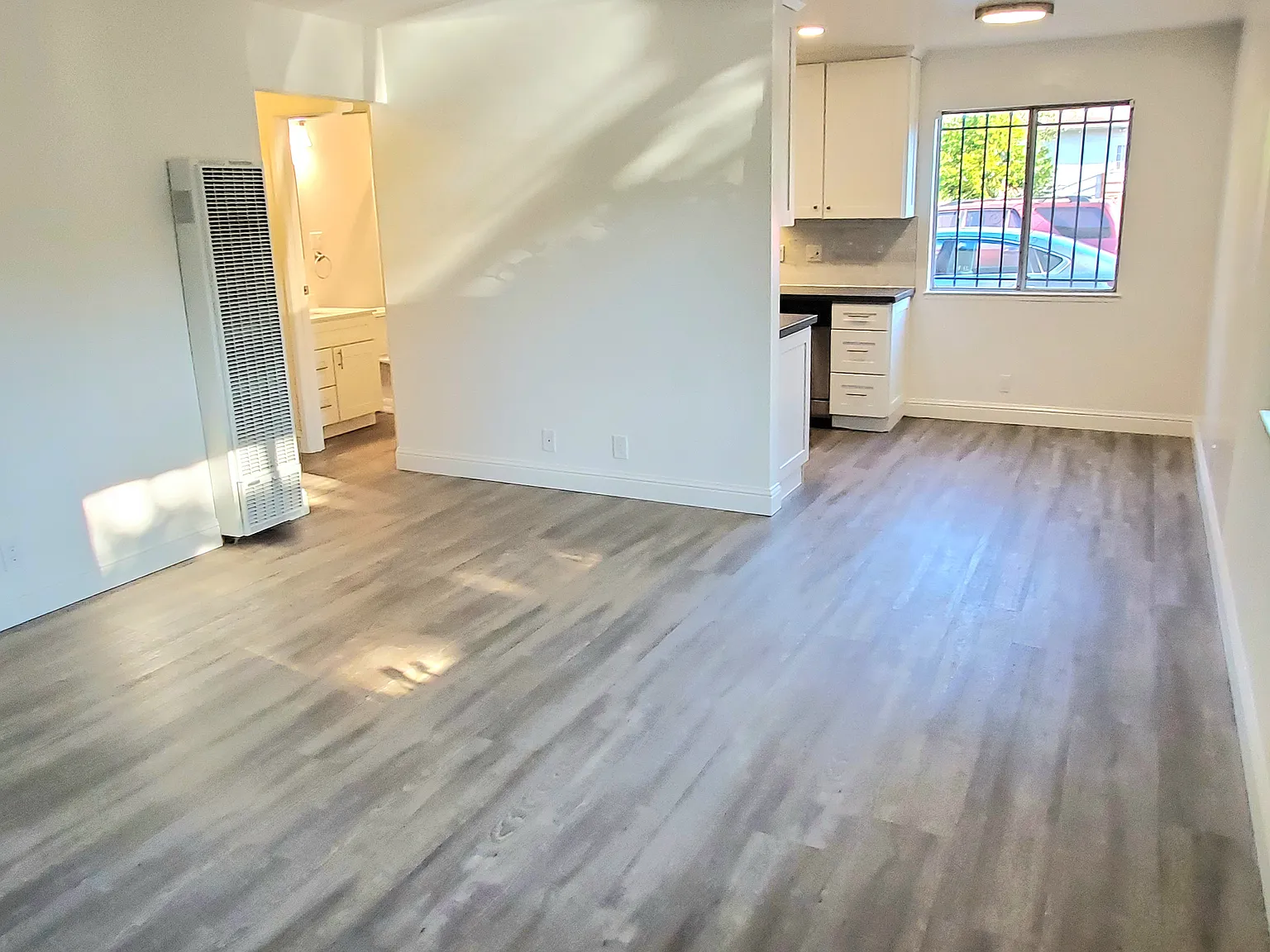 2 bed, 675 sqft, $2,650 — Photo 2