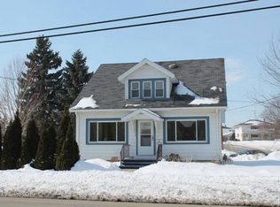 501 McHenry St, Burlington, WI 53105