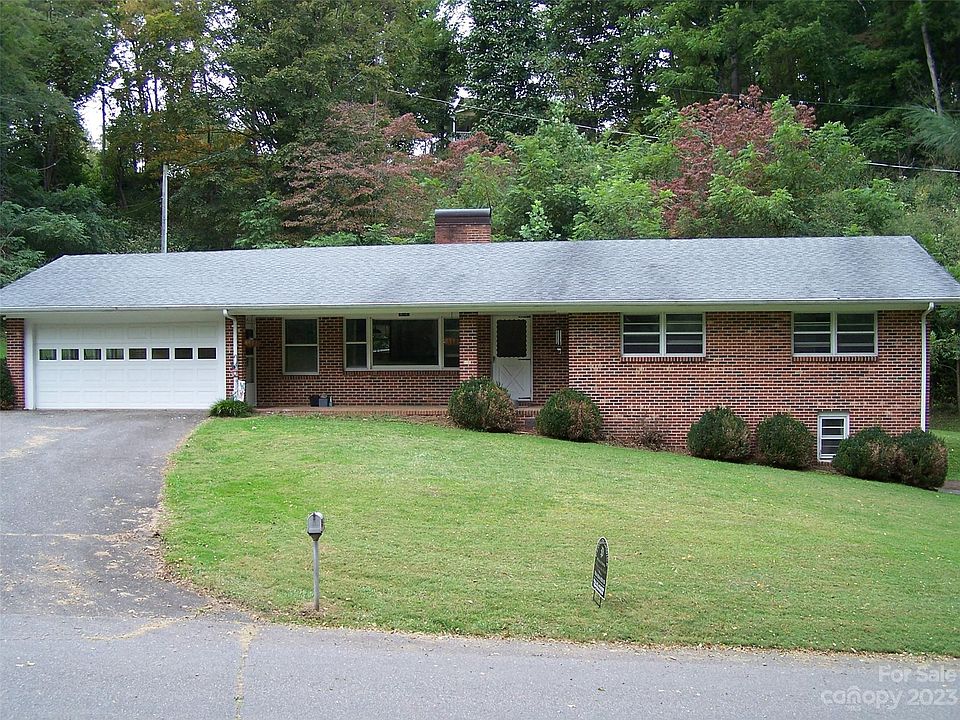 1st image of 812 Freedom Dr
