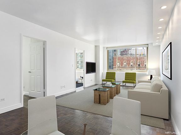 3rd image of 30 W 63rd St APT 15M