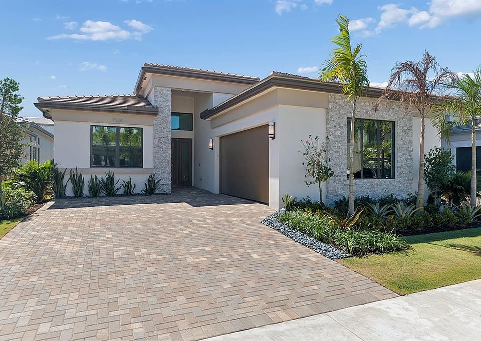 1st image of 9568 Regal Palm Court