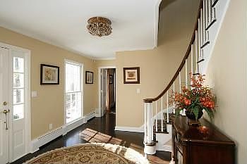 3rd image of 35 Deacons Way