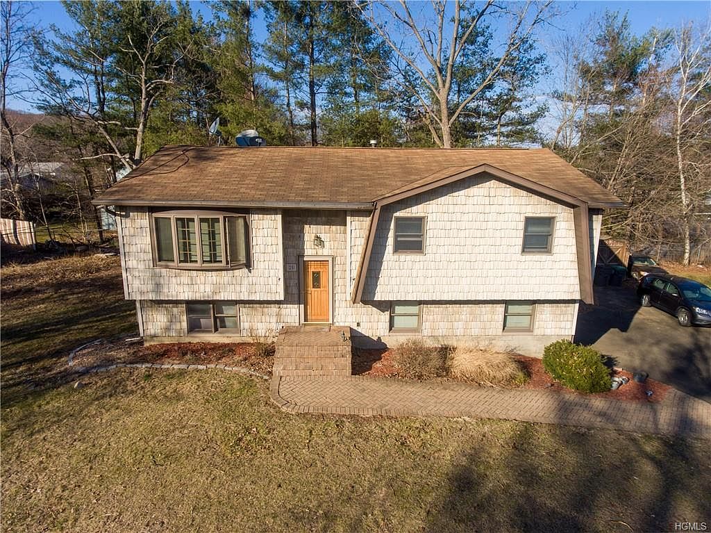 25 Rutledge Ave, Highland Mills, NY 10930 | Zillow