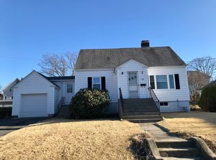 138 King Philip Rd, Worcester, MA 01606
