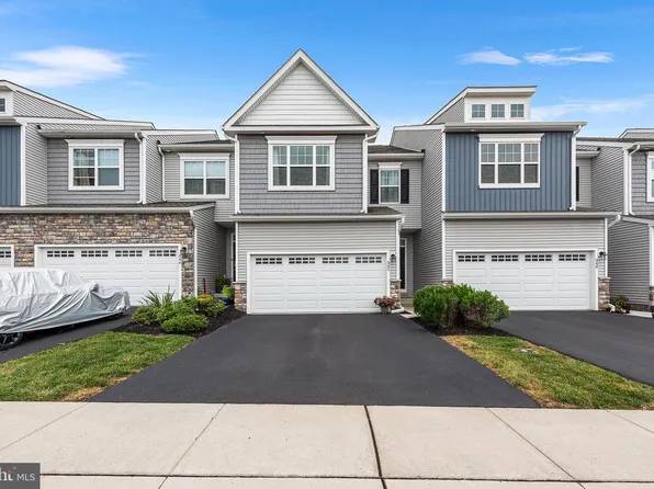 342 Ridgewood Dr, Royersford, PA 19468