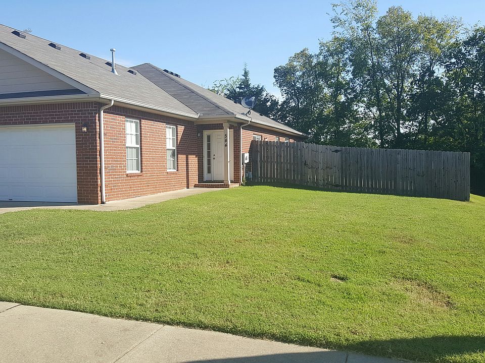 1st image of 544 Rose Cottage Cir