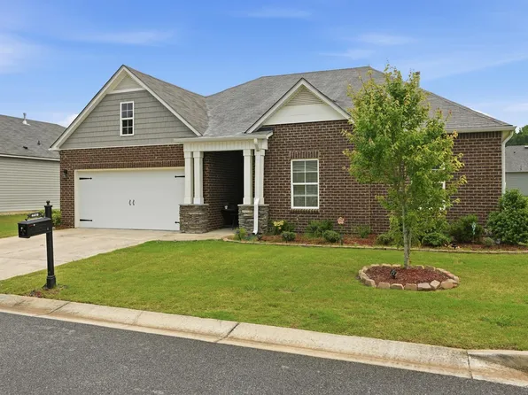 4478 Newbridge Ln, Bessemer, AL 35022