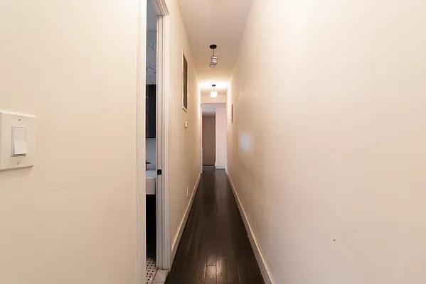 Rented by Jankos Group LLC | media 12