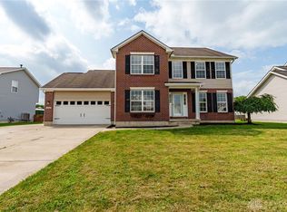 114 Cabernet Dr, Englewood, OH 45322