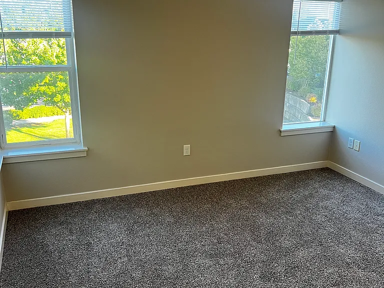 Camas Ridge Apartments — Photo 11