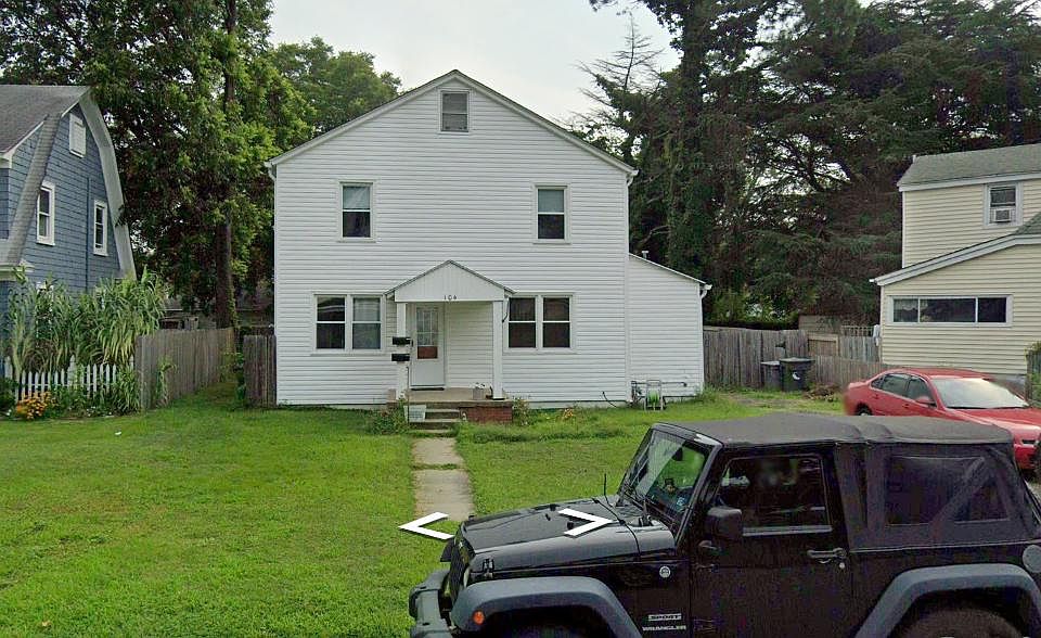 1st image of 104 Greenbriar Ave #A