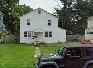 104 Greenbriar Ave #A, Hampton, VA 23661
