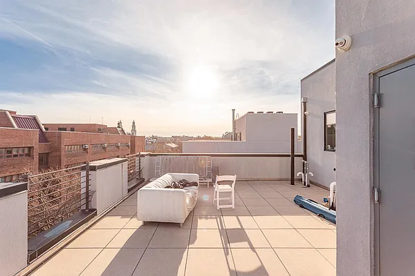 Rented by Brooklyn Group | media 7