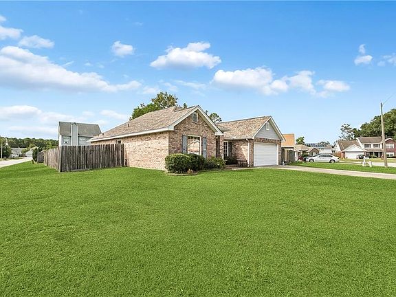 2nd image of 1005 McBeth Ct