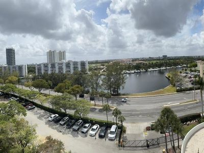 500 Three Islands Blvd APT 512, Hallandale Beach, FL, 33009