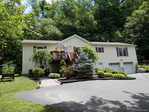2nd image of 590 Farm To Market Road