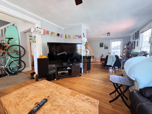 34 Brentwood St, Allston, MA 02134