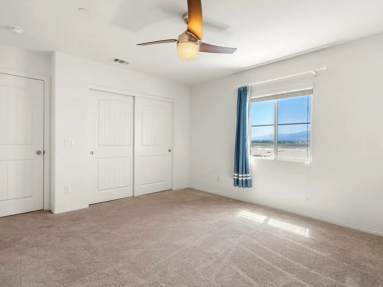 14925 Shoreham St #2-3 — Photo 4